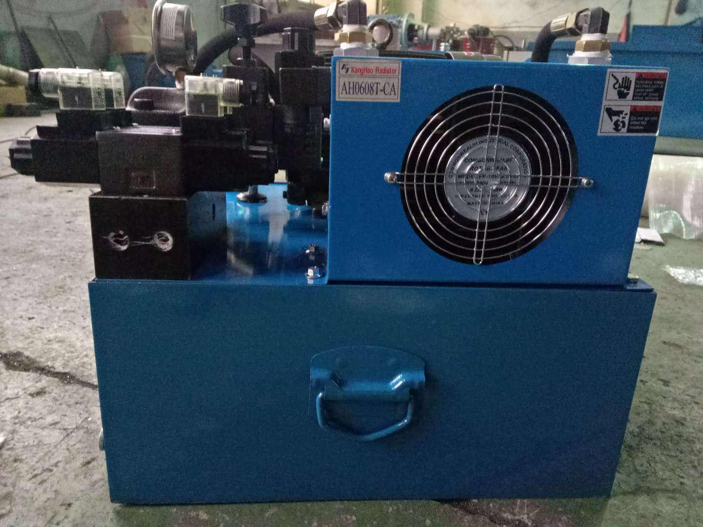 水冷卻器液壓站